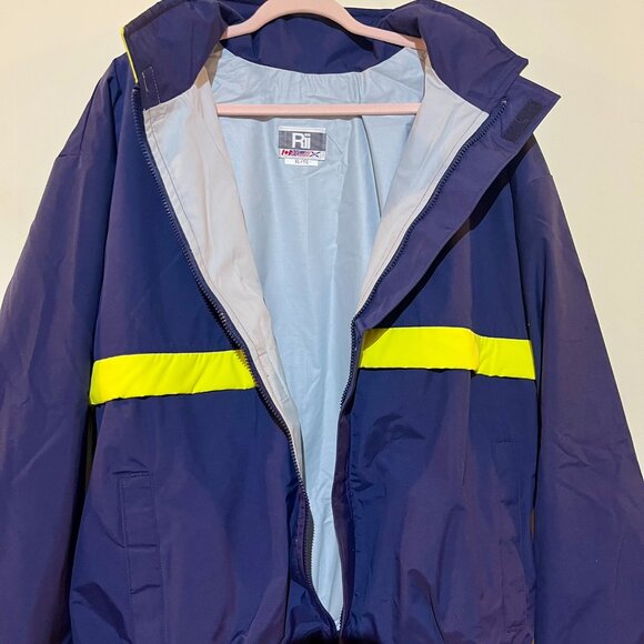 Vintage Schweppes Windbreaker - Picture 3 of 6